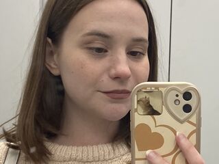 camwhore masturbating with dildo ArleighHankins