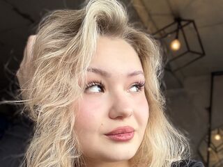 adultcam LavernaMonnot