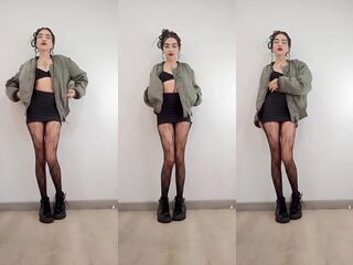webcam girl bdsm sex show AmaraSolis