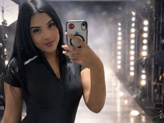 domina fetish live webcam EmilyDaring