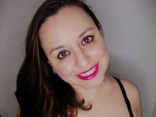 webcamgirl sexchat AdelaAlbaNatural