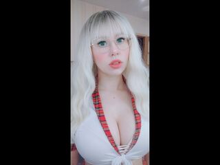 naughty cam girl fingering pussy AliceShelby