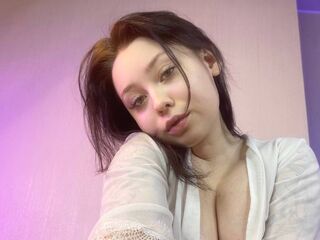 chat room cam AlikaLevis