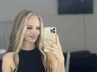 camgirl fingering pussy ArinaRis