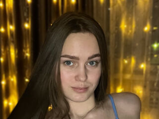 babe webcam BernardineCaiafa