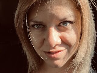 sexcam photo BunnyAlice