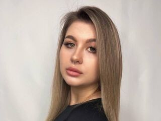 camgirl EdithCharity