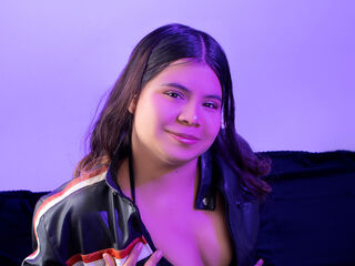 girl sexcam ElaraBlake