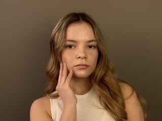 fingering girl cam ElmerRoche