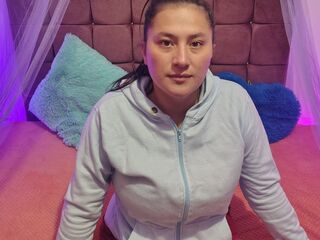 cam girl masturbating with dildo EmilyVhon