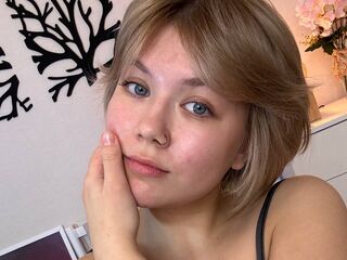 naughty cam girl FettaBeruline