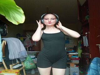 hot strip tease webcam HolliyBells