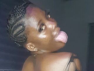 camslut topless JessyJohn