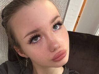 cybersex chatroom JuliaStevens