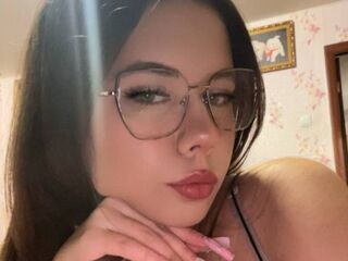 naughty camgirl masturbating KasieHongeva
