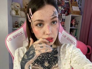 naughty cam girl fingering pussy KatarinaShullc