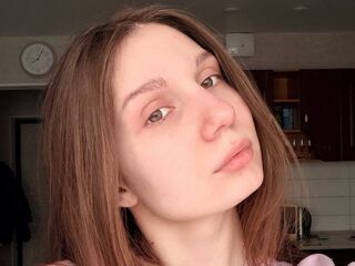 fingering cam slut LaraVenn