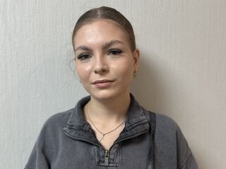 cam girl livecam LauraTang
