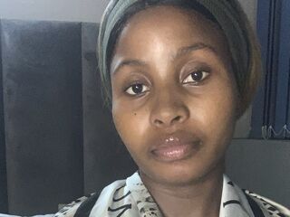 masturbating webcamgirl LaylaySmith