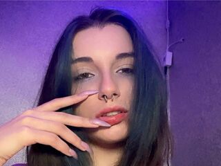camslut showing pussy LiliaGummersall