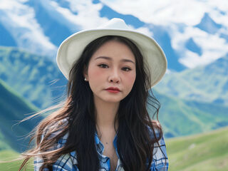 camgirl showing tits LinYiYi