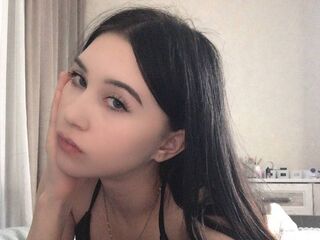 webcam bitch chatroom LindaHowell