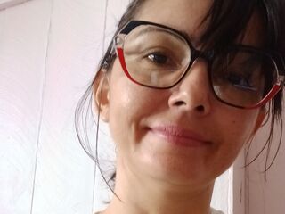 naked webcam girl photo LuizaHots
