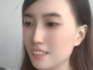 cam girl showing pussy Mengying