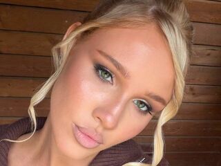 adult live web cam NishaDegregorio