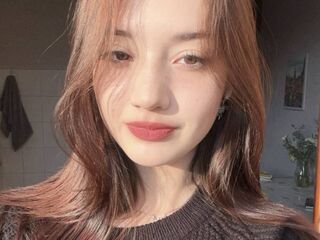 beautiful webcamgirl RayleneCarone