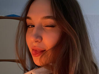 webcam stripper RiannaBrown