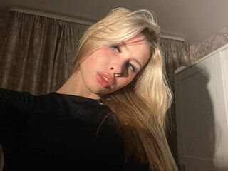 chat room webcam RowanBellamy