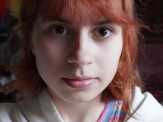 sexy cam girl SerafinaGoettl