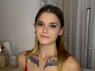 web cam chat SuzyMiu