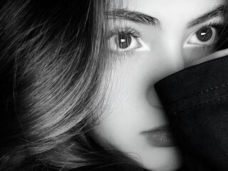 webcam babe VickyToure