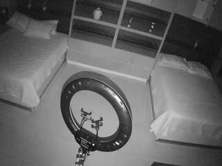 voyeurcam-casa-salsa-versus-room