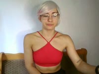 helloooo i am kikiiii the 18 years old girl living now in amsterdam! would love to meet nice people and have fun hahaha.. i am student!