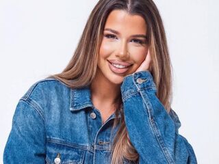 cyber sex show CapriAndersen