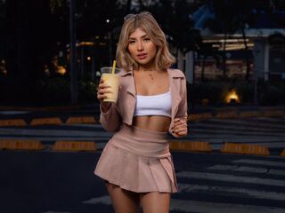 naughty cam girl fingering pussy CorinaBaker