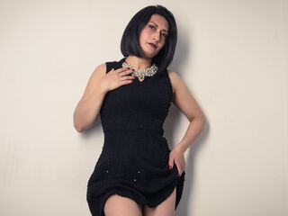 hot strip tease cam IvannaRusso