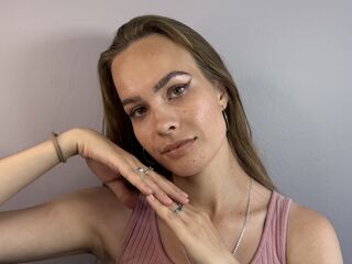 free live chat JerilynMominee