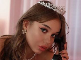 topless girl LeonardaYudell