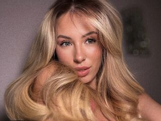 adult video chat LeylaBlanc