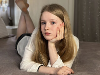 live cam girl gallery LilianHoward