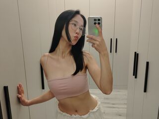 hot cam show ReinaChann
