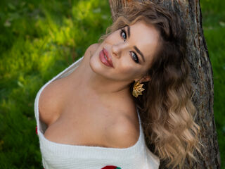 cam slut chat room RosemaryEvan