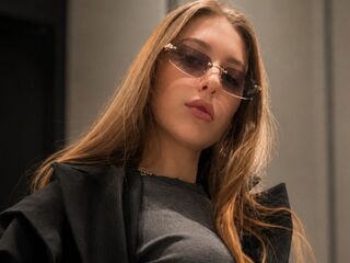 cam girl chat room RosamondLaich