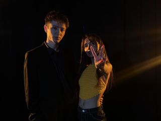 naked webcam couple livesex FlackoAndJessica