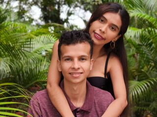 cyber sex livecam LuccyAndJames