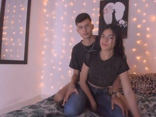 live webcam girl fucked SarahandMarck